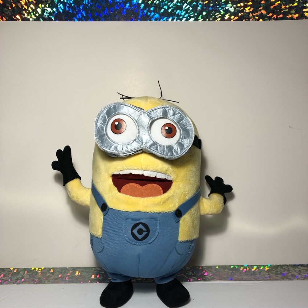 Despicable Me II Minions Dave 13” Plush Universal Studios
